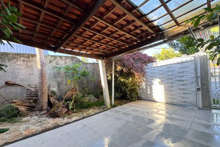 Casa à venda com 497m², 4 quartos e 2 vagasGaragem