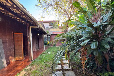 Casa à venda com 497m², 4 quartos e 2 vagasQuintal 