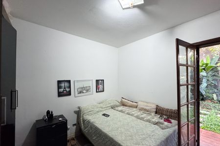 Casa à venda com 497m², 4 quartos e 2 vagasQuarto 2