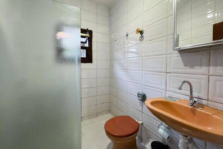 Casa à venda com 497m², 4 quartos e 2 vagasBanheiro - Suíte 1