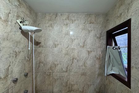 Casa à venda com 497m², 4 quartos e 2 vagasBanheiro - Suíte 2