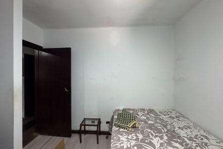 Casa à venda com 497m², 4 quartos e 2 vagasQuarto 1
