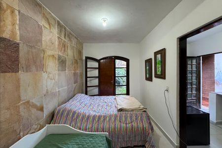 Casa à venda com 497m², 4 quartos e 2 vagasSuíte 1