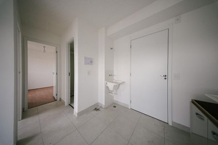 Apartamento para alugar com 32m², 2 quartos e sem vaga Apartamento para alugar com 32m², 2 quartos e sem vagaSala/Cozinha e Área de Serviço