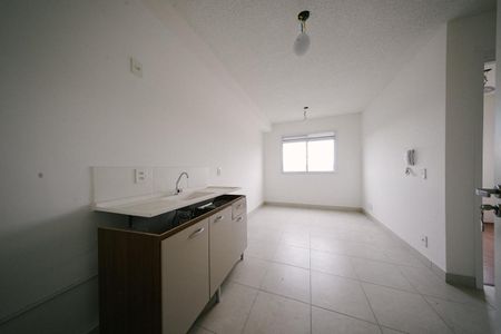 Apartamento para alugar com 32m², 2 quartos e sem vaga Apartamento para alugar com 32m², 2 quartos e sem vagaSala/Cozinha e Área de Serviço