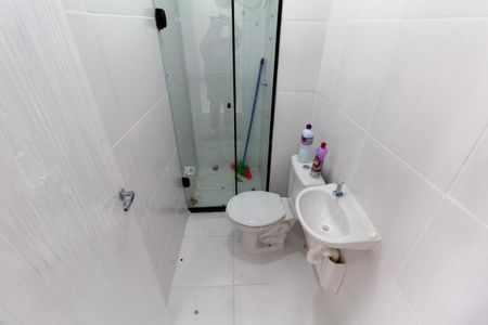Apartamento à venda com 33m², 2 quartos e sem vagaBanheiro