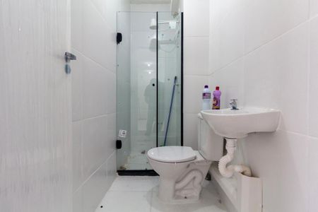 Apartamento à venda com 33m², 2 quartos e sem vagaBanheiro