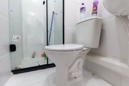 Apartamento à venda com 33m², 2 quartos e sem vagaBanheiro