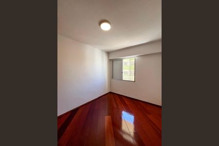 Apartamento à venda com 47m², 1 quarto e 1 vagaQuarto 