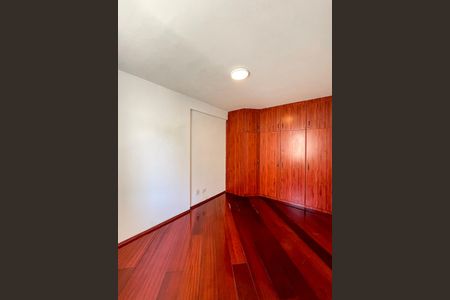 Apartamento à venda com 47m², 1 quarto e 1 vagaQuarto 