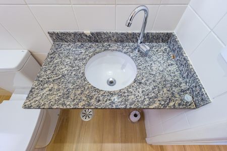 Apartamento à venda com 52m², 2 quartos e 1 vagaDetalhe - Banheiro