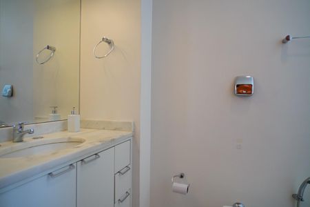 Apartamento para alugar com 90m², 2 quartos e 1 vagaBanheiro suíte 