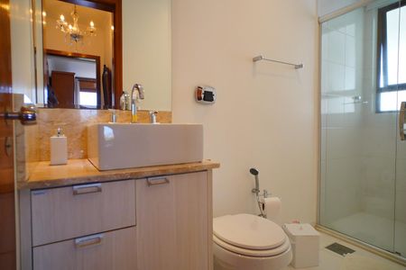 Apartamento para alugar com 90m², 2 quartos e 1 vagaBanheiro 