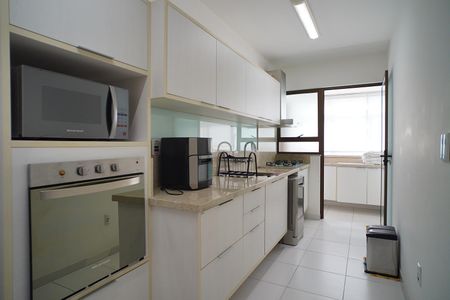 Apartamento para alugar com 90m², 2 quartos e 1 vagaCozinha 
