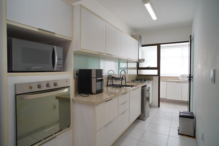 Apartamento para alugar com 90m², 2 quartos e 1 vagaCozinha 