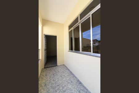 Casa para alugar com 78m², 2 quartos e sem vaga Casa para alugar com 78m², 2 quartos e sem vagaVaranda