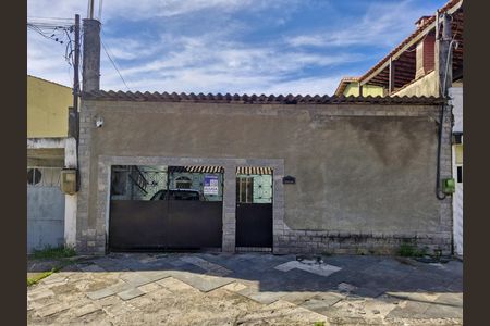 Casa para alugar com 78m², 2 quartos e sem vaga Casa para alugar com 78m², 2 quartos e sem vagaFachada+Plaquinha