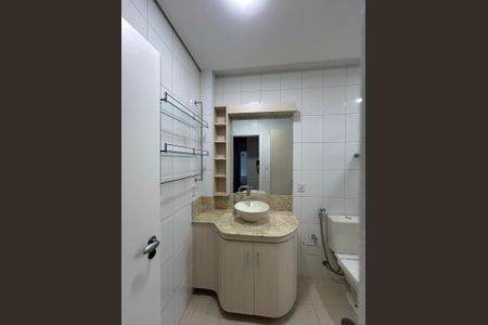 Apartamento à venda com 85m², 3 quartos e 1 vagaBanheiro 