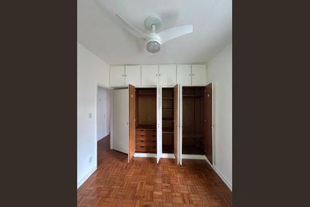 Apartamento à venda com 85m², 3 quartos e 1 vagaQuarto