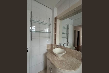 Apartamento à venda com 85m², 3 quartos e 1 vagaBanheiro 