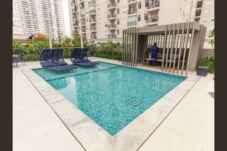 Apartamento à venda com 84m², 2 quartos e 1 vaga Apartamento à venda com 84m², 2 quartos e 1 vagaÁrea comum - Piscina