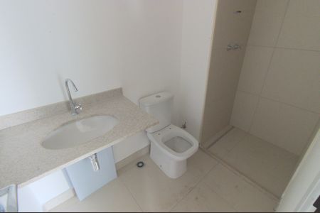 Apartamento à venda com 84m², 2 quartos e 1 vaga Apartamento à venda com 84m², 2 quartos e 1 vagaBanheiro