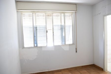 Apartamento para alugar com 180m², 3 quartos e 1 vagaSuíte