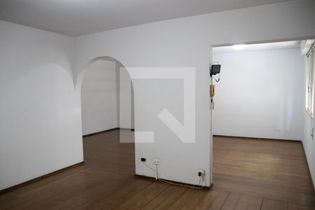 Apartamento para alugar com 180m², 3 quartos e 1 vagaSala