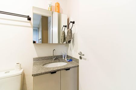 Apartamento para alugar com 27m², 1 quarto e sem vagaBanheiro da Suíte