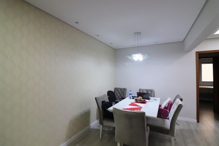 Apartamento à venda com 67m², 2 quartos e 2 vagasSala 