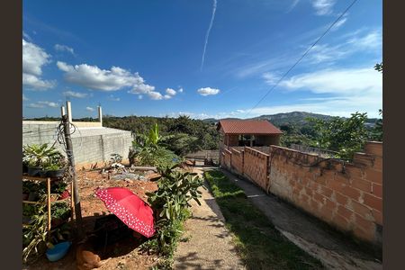Casa para alugar com 3 quartos, 262m² em Estâncias Imperiais, Contagem