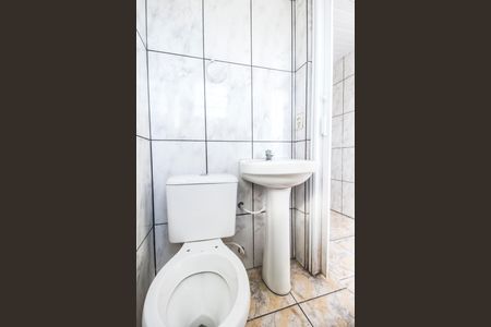 Banheiro de casa para alugar com 1 quarto, 40m² em Jardim Florida, Barueri