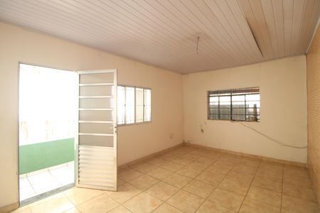 Sala de casa à venda com 2 quartos, 125m² em Jardim Jabaquara, São Paulo