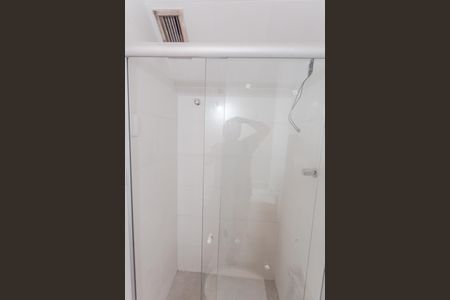 Banheiro Social de apartamento à venda com 1 quarto, 28m² em Santo Agostinho, Belo Horizonte