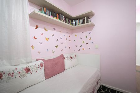 Apartamento à venda com 230m², 3 quartos e 2 vagas Apartamento à venda com 230m², 3 quartos e 2 vagasQuarto 2