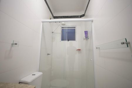 Apartamento à venda com 230m², 3 quartos e 2 vagas Apartamento à venda com 230m², 3 quartos e 2 vagasBanheiro 2