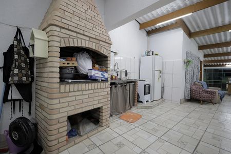Apartamento à venda com 230m², 3 quartos e 2 vagas Apartamento à venda com 230m², 3 quartos e 2 vagasCobertura
