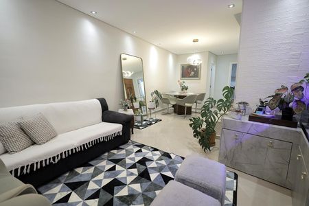 Apartamento à venda com 230m², 3 quartos e 2 vagas Apartamento à venda com 230m², 3 quartos e 2 vagasSala
