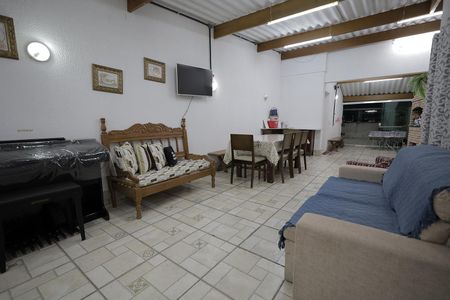 Apartamento à venda com 230m², 3 quartos e 2 vagas Apartamento à venda com 230m², 3 quartos e 2 vagasCobertura