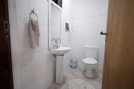 Apartamento à venda com 230m², 3 quartos e 2 vagas Apartamento à venda com 230m², 3 quartos e 2 vagasBanheiro 4