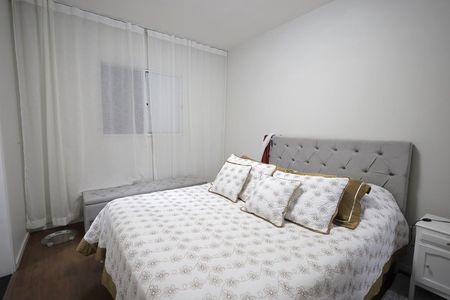 Apartamento à venda com 230m², 3 quartos e 2 vagas Apartamento à venda com 230m², 3 quartos e 2 vagasQuarto Suíte