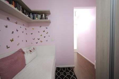 Apartamento à venda com 230m², 3 quartos e 2 vagas Apartamento à venda com 230m², 3 quartos e 2 vagasQuarto 2