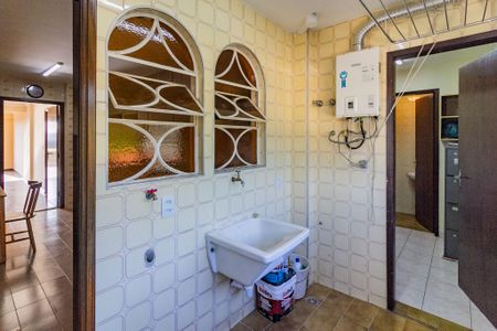 Apartamento à venda com 120m², 3 quartos e 2 vagasÁrea de Serviço