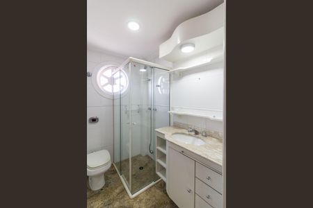 Apartamento à venda com 120m², 3 quartos e 2 vagasBanheiro Social