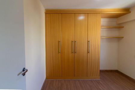 Apartamento à venda com 120m², 3 quartos e 2 vagasQuarto 2