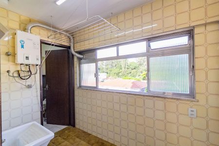 Apartamento à venda com 120m², 3 quartos e 2 vagasÁrea de Serviço