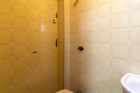 Apartamento à venda com 120m², 3 quartos e 2 vagasBanheiro de Serviço