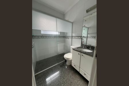 Casa à venda com 206m², 3 quartos e 4 vagasbanheiro