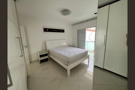 Casa à venda com 206m², 3 quartos e 4 vagasquarto