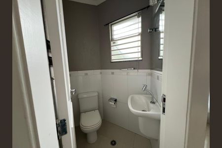 Casa à venda com 206m², 3 quartos e 4 vagasbanheiro